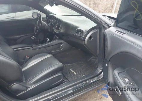 2022 Dodge Challenger Sxt z USA, uszkodzony, nr VIN 2C3CDZAG2NH140222